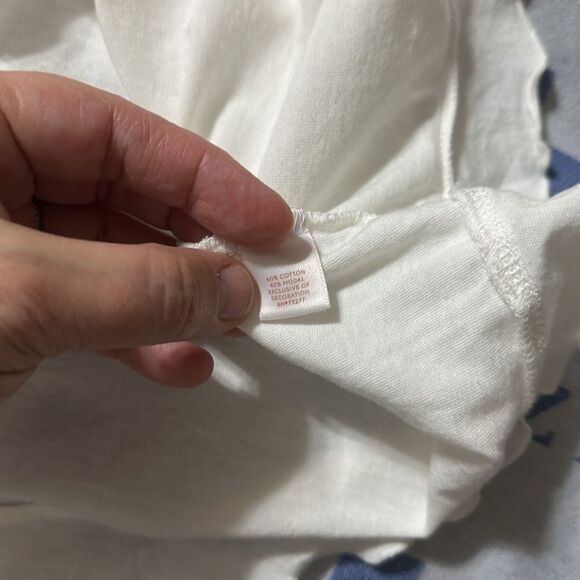 LC L Boxy Fit Crew Short Sleeve Ruffle Trim Crop Top - Picture 9 of 10